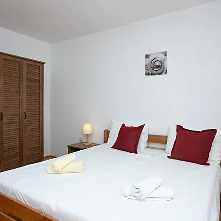 By The Sea Tisno, Murter - 4295 تيسنو