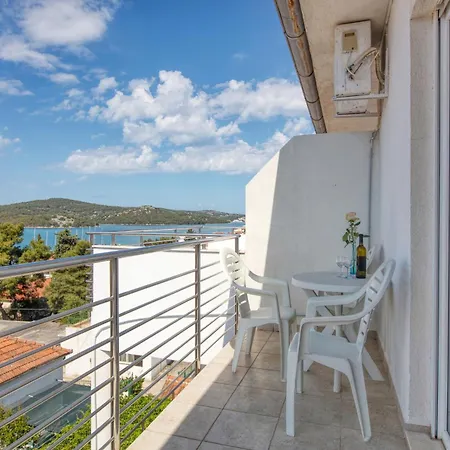 By The Sea Tisno, Murter - 4295 *