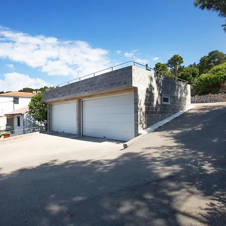 Apartment By The Sea Tisno, Murter - 4295